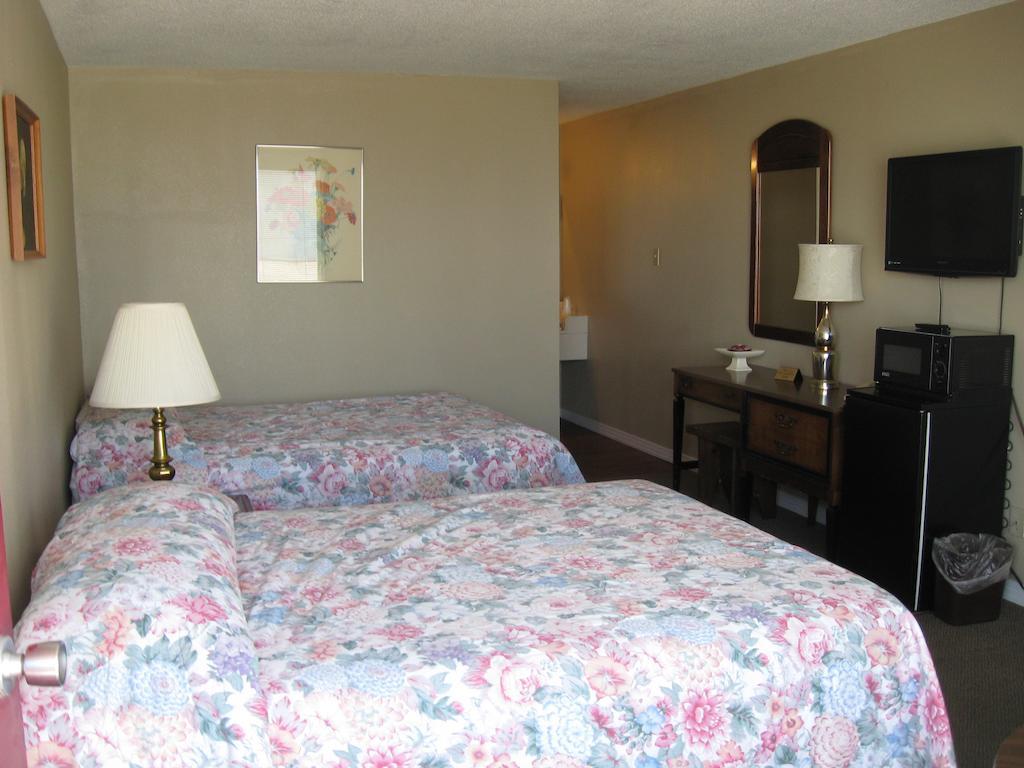 Candlelight Inn Scottsbluff Bagian luar foto